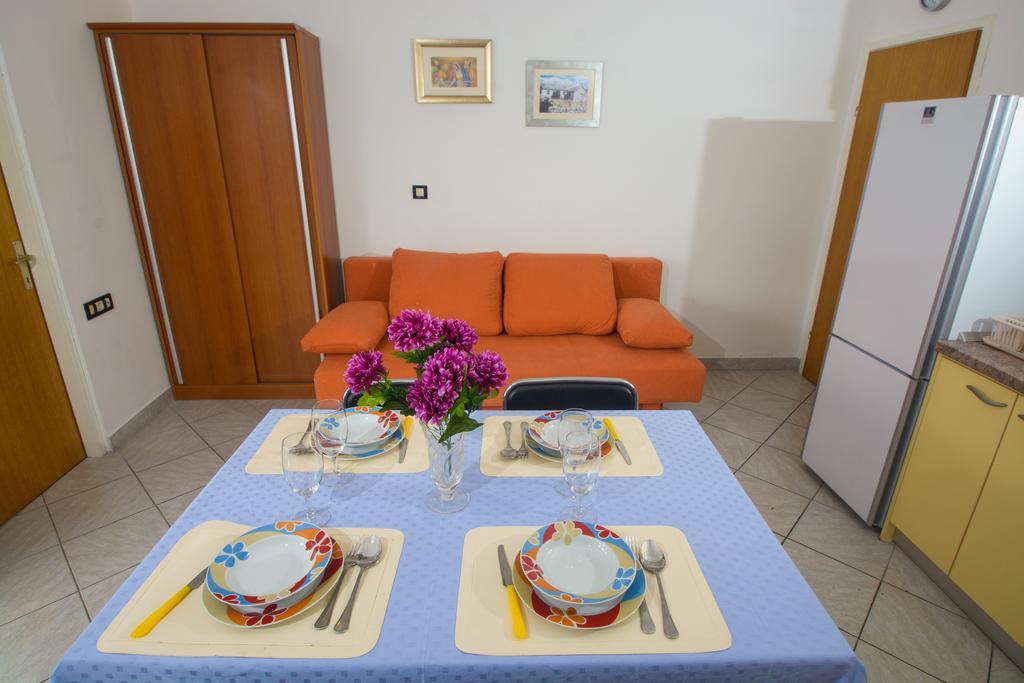 Apartments Jerkunica Рогозница Стая снимка