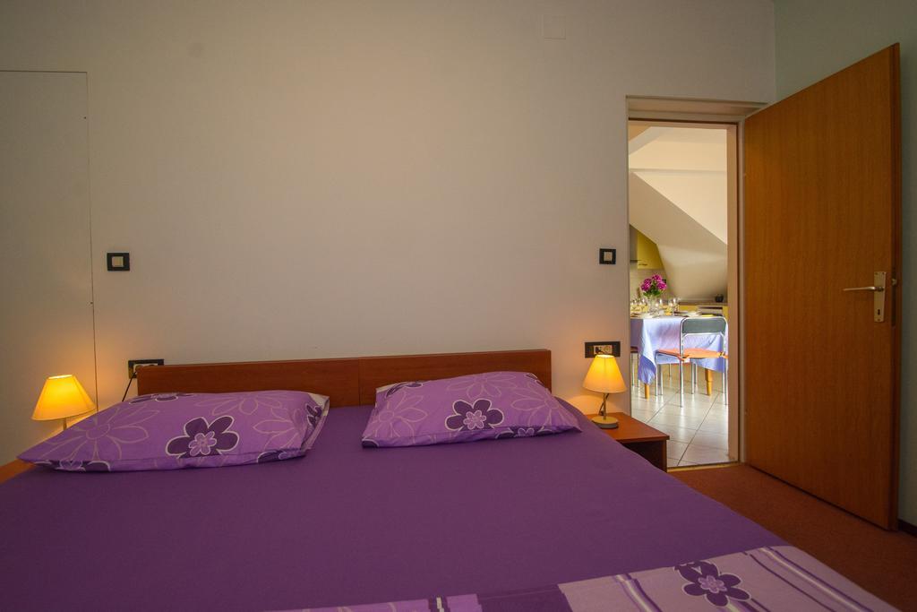 Apartments Jerkunica Рогозница Стая снимка
